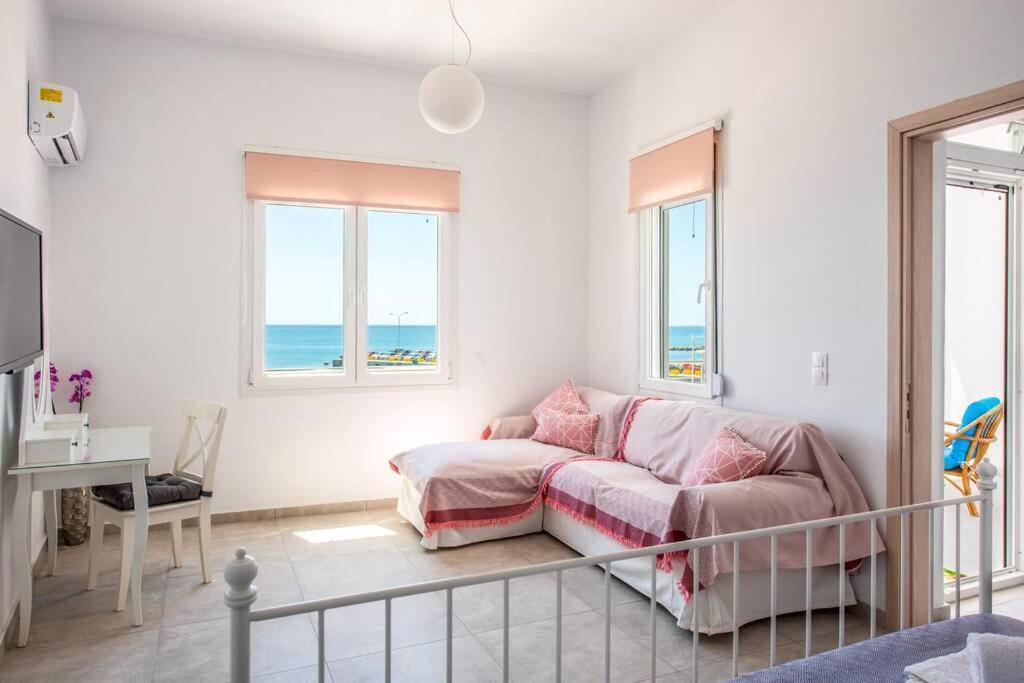 Amazing Seafront Suite Ierápetra Extérieur photo
